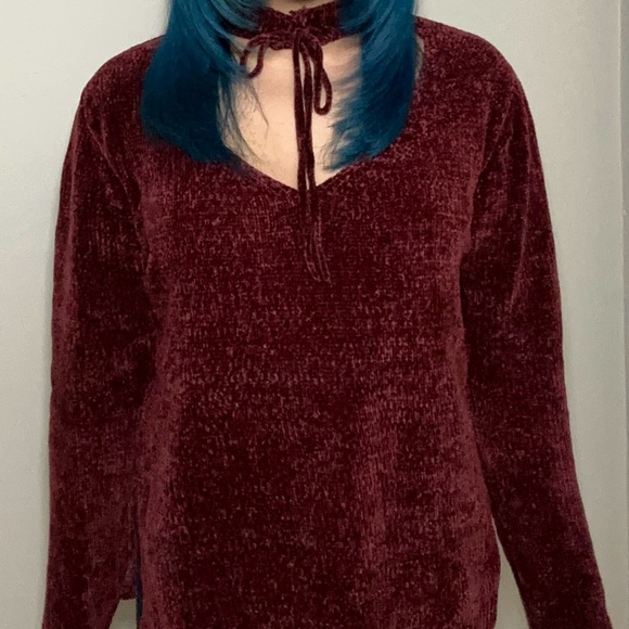 Medium New Look tie neck V-line sweater - Picture 1 of 5